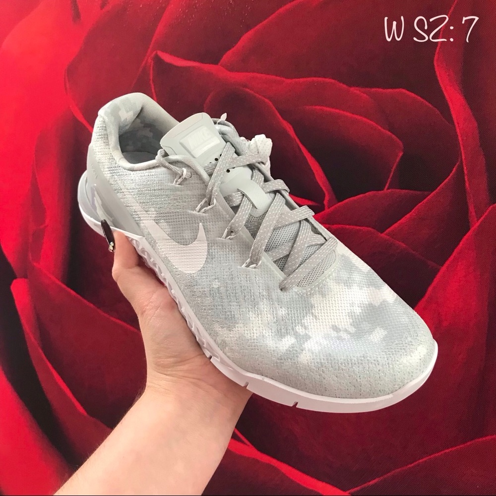🆕Nike Metcon 3 AMP